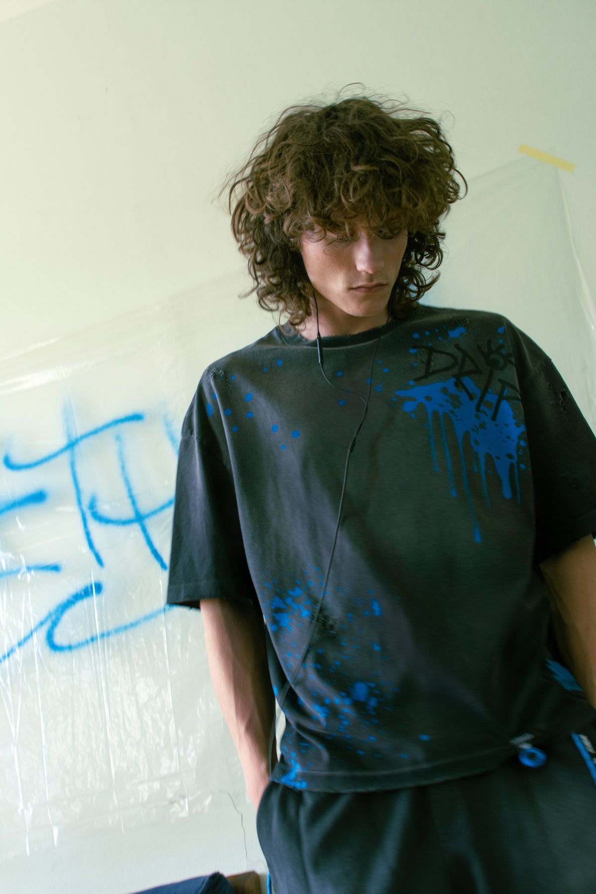DRIP TEE
